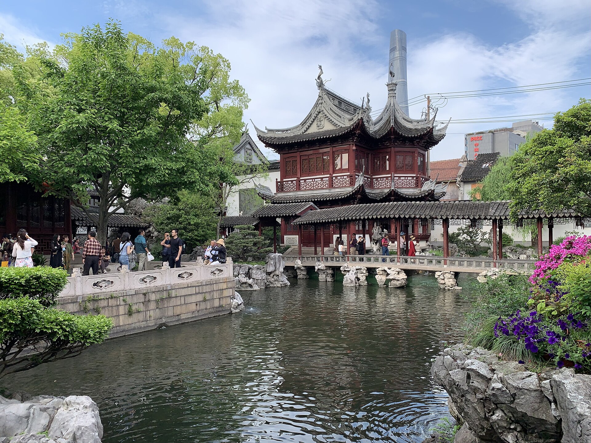 Traditional pavilions in Shanghai's Yu Garden